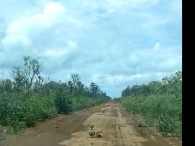 #2749 - Chácara para Venda em Santa Maria das Barreiras - PA