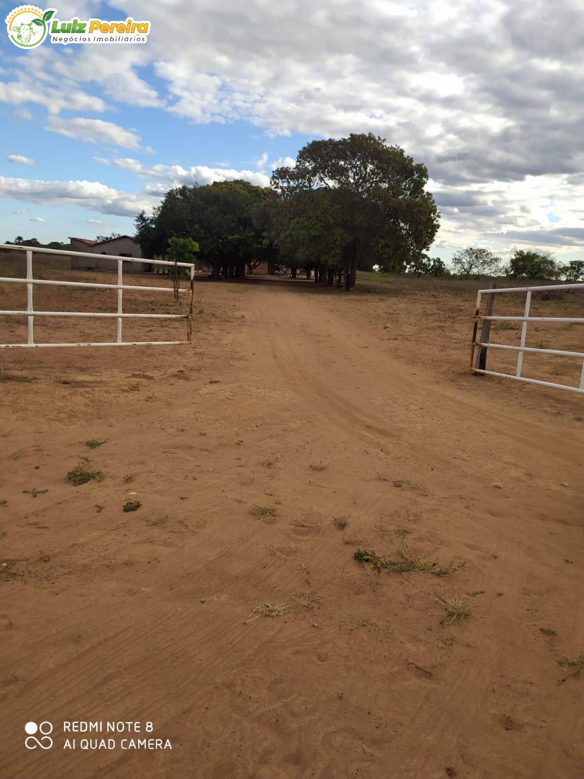Terreno à venda, 12729200m² - Foto 12