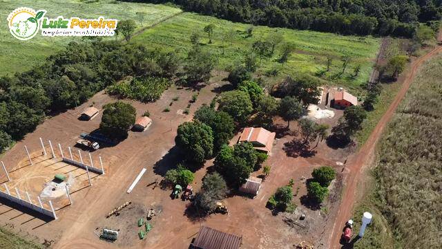 Terreno à venda, 25990000m² - Foto 1